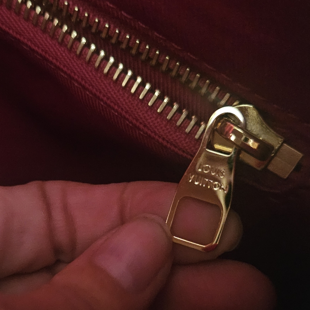 Louis Vuitton Graceful PM With Peony Interior EUC W/Box And Dustbag - Picture 9 of 12